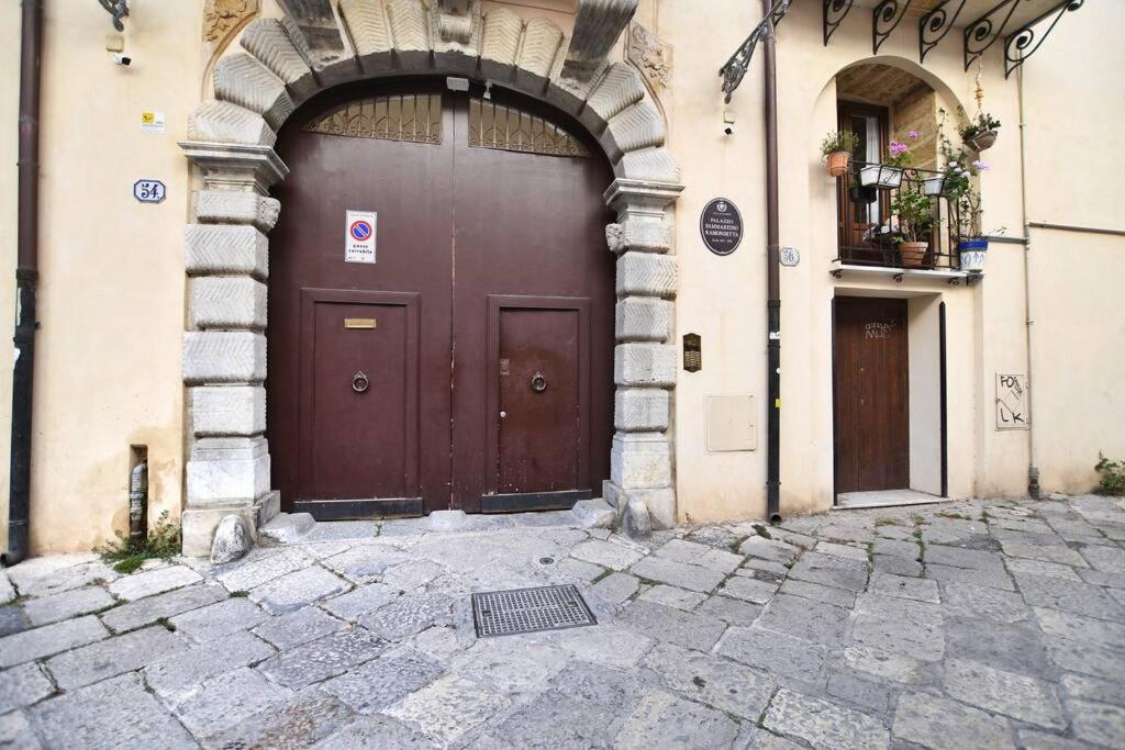 Apartamento Iflat Agli Archetti Del Centro Palermo Exterior foto