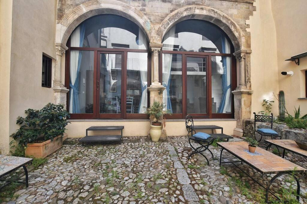 Apartamento Iflat Agli Archetti Del Centro Palermo Exterior foto